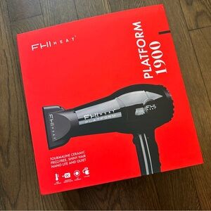 BNIB FHI Heat PLATFORM 1900 NANO LITE PRO HAIR DRYER